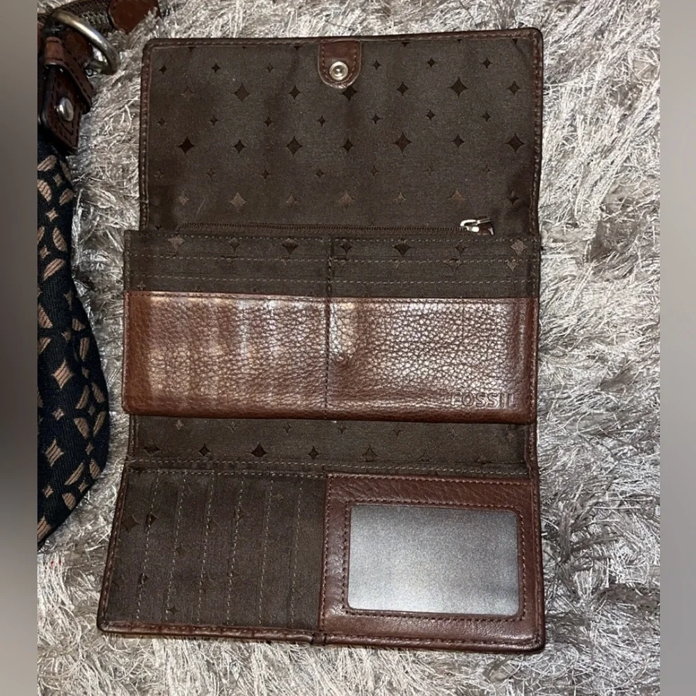 Black & Brown Matching Fossil Brand Purse & Wallet Set - Picture 6 of 8